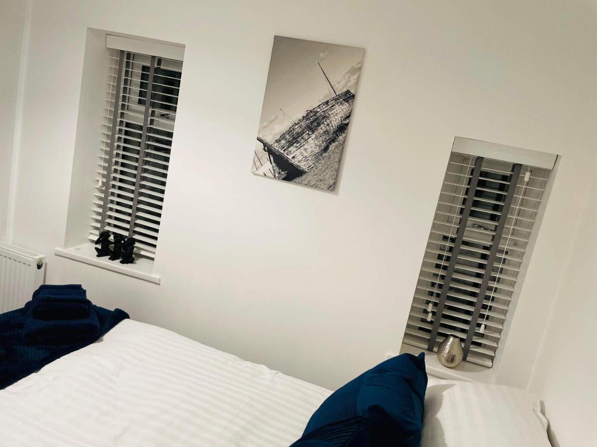 Luxury Suite 3 Bed Apartment Sleeps 6-8 Blackpool Exterior foto